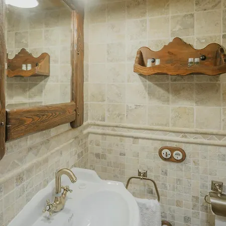 De La Anunciada Landhaus *