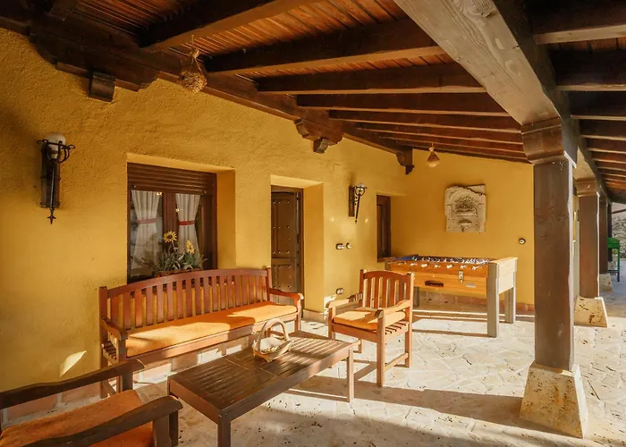 De La Anunciada Urueña